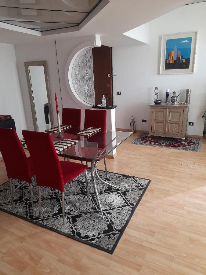 Corte Lambruschini Central Apartment With Free Covered Parking Γένοβα Εξωτερικό φωτογραφία