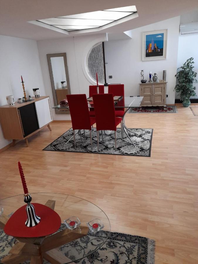 Corte Lambruschini Central Apartment With Free Covered Parking Γένοβα Εξωτερικό φωτογραφία